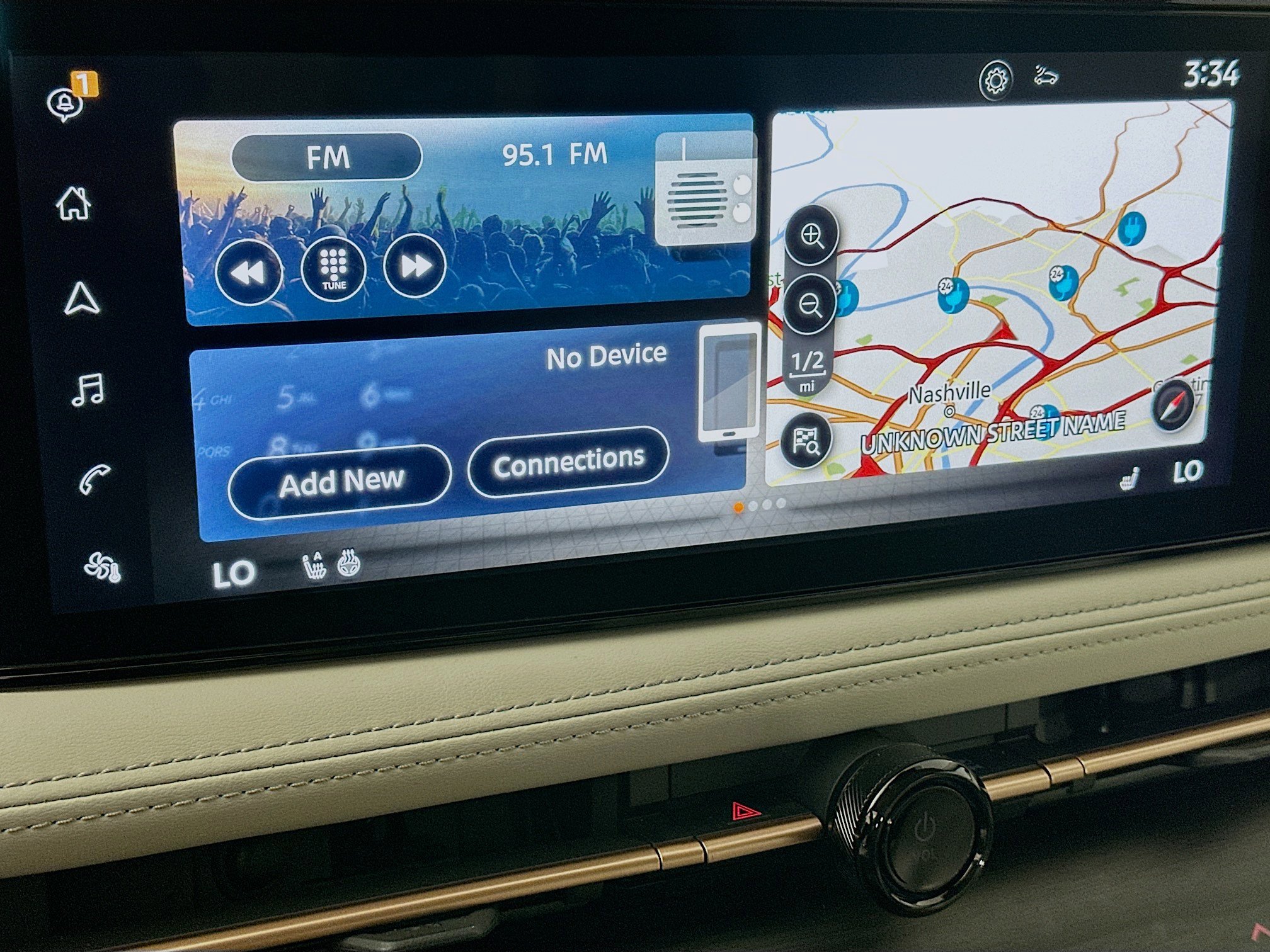 Used 2023 Nissan Ariya FWD image 21