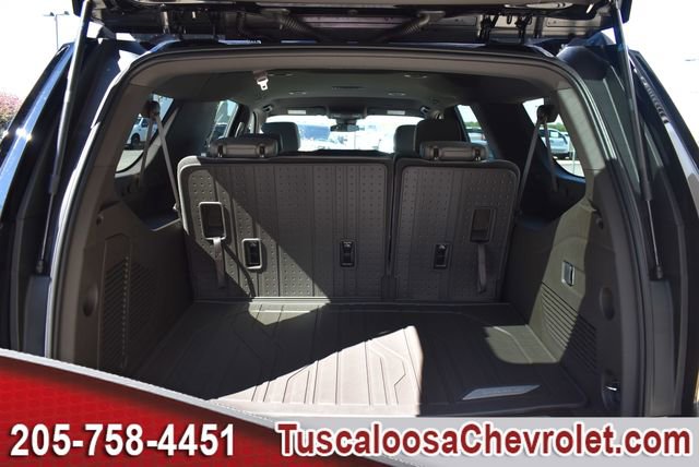 New 2026 Chevrolet Suburban LS image 9