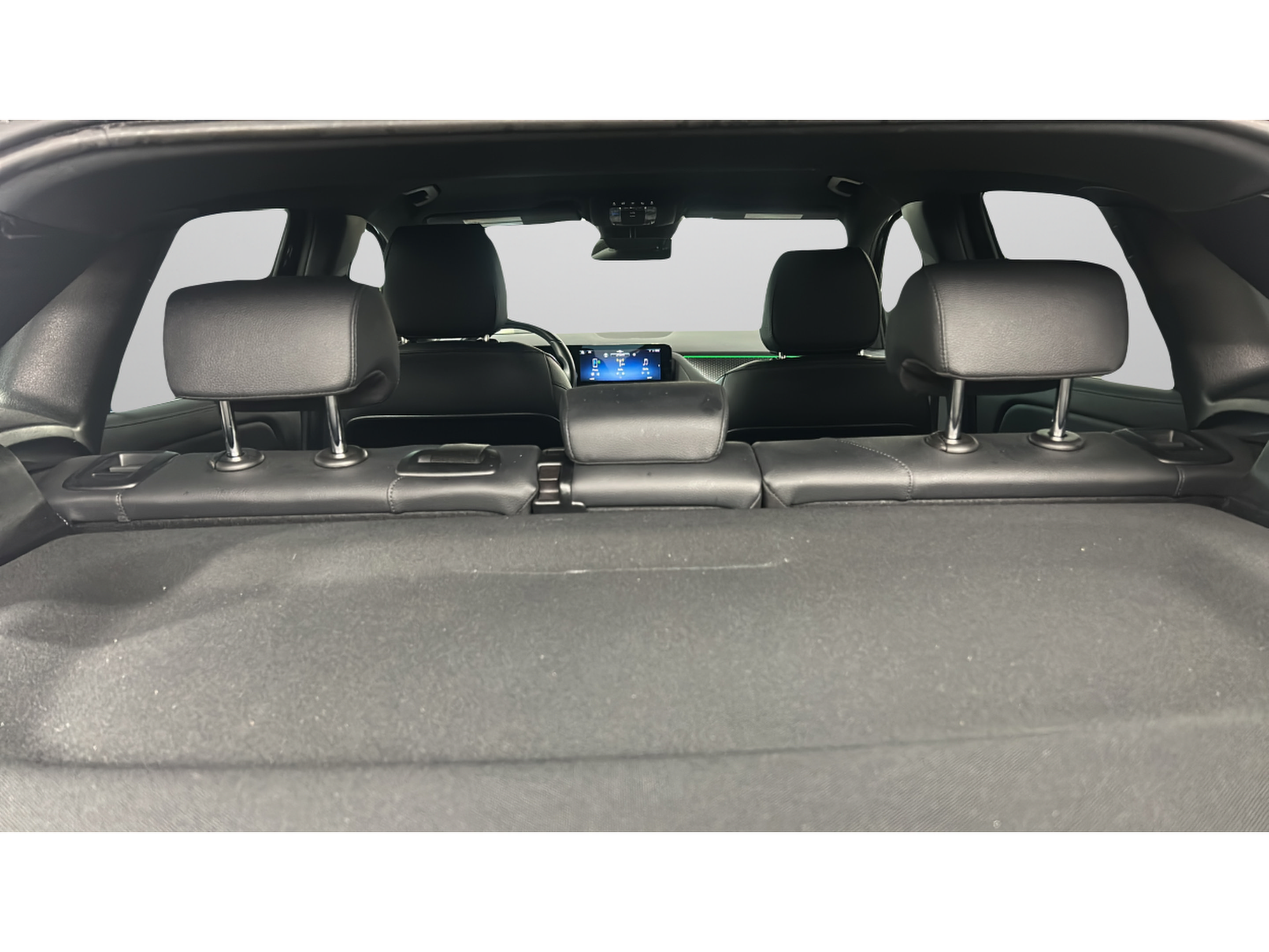 Used 2025 Mercedes-Benz GLA 250 image 30