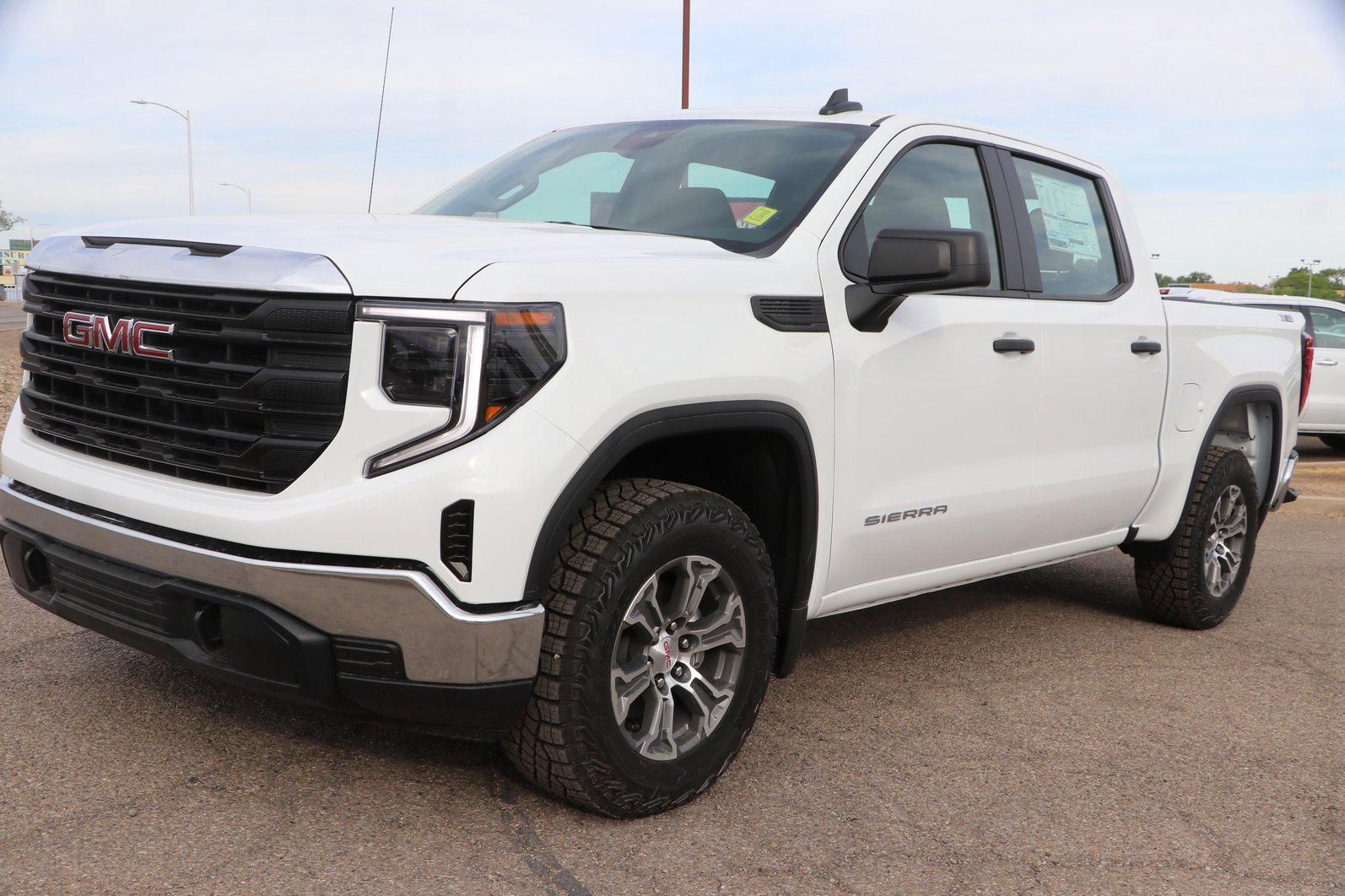New 2026 GMC Sierra 1500 Pro w/ X31 Off-Road Package image 3