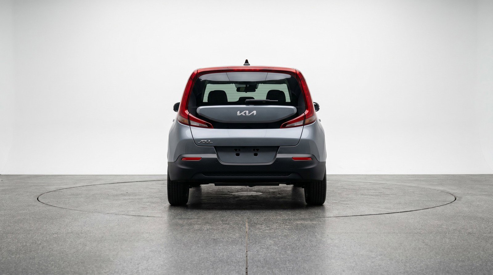 Used 2025 Kia Soul LX w/ LX Technology Package FWD image 7