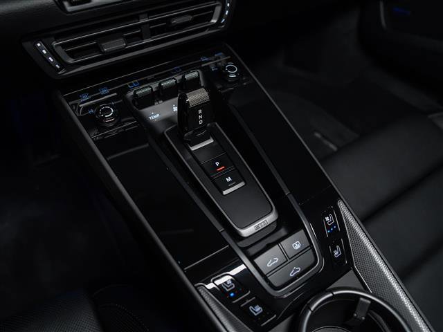 Used 2024 Porsche 911 Carrera 4S image 25