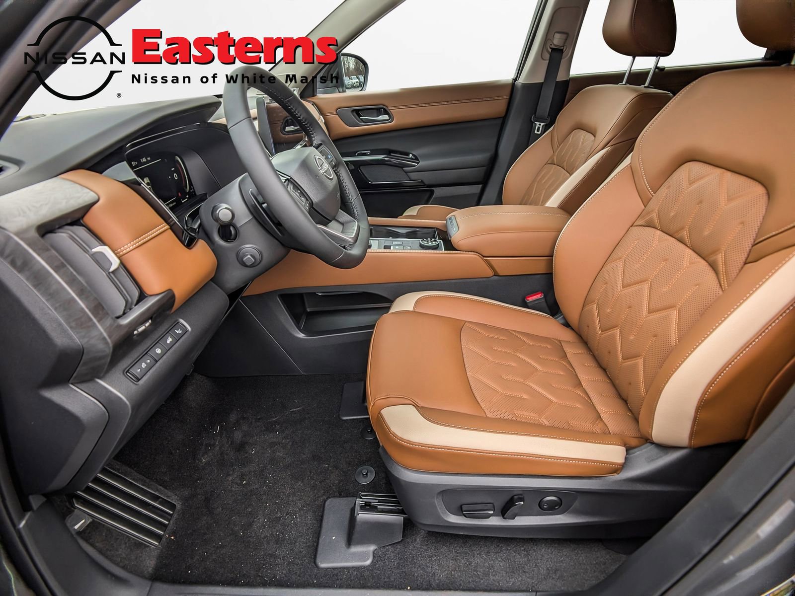 New 2026 Nissan Pathfinder Platinum image 14