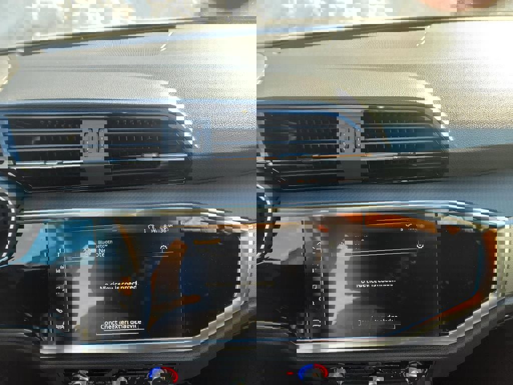 Used 2025 Audi Q3 2.0T Premium image 22