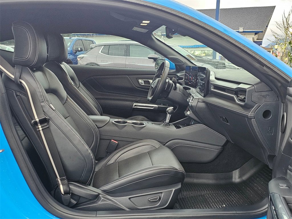 Used 2024 Ford Mustang GT Premium image 11
