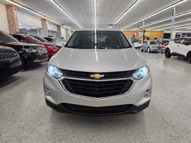 Used 2021 Chevrolet Equinox LT w/ Driver Convenience Package AWD/4WD image 2