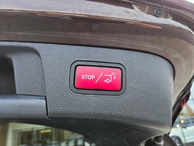 Used 2015 Mercedes-Benz GLA 250 4MATIC image 12