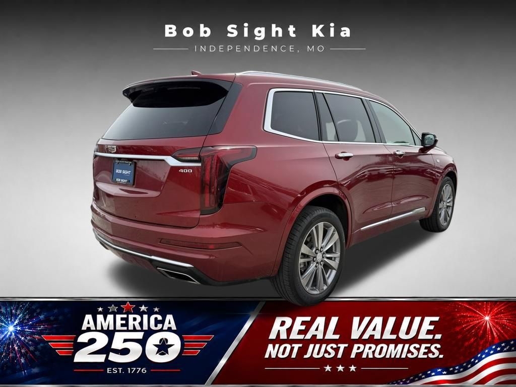 Used 2023 Cadillac XT6 Premium Luxury AWD/4WD image 16