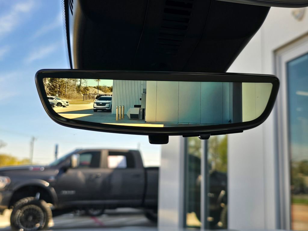 Used 2025 GMC Acadia Denali w/ Super Cruise Package image 32