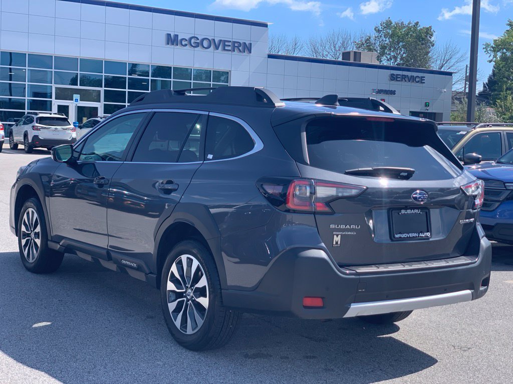 Used 2024 Subaru Outback Limited AWD/4WD image 4