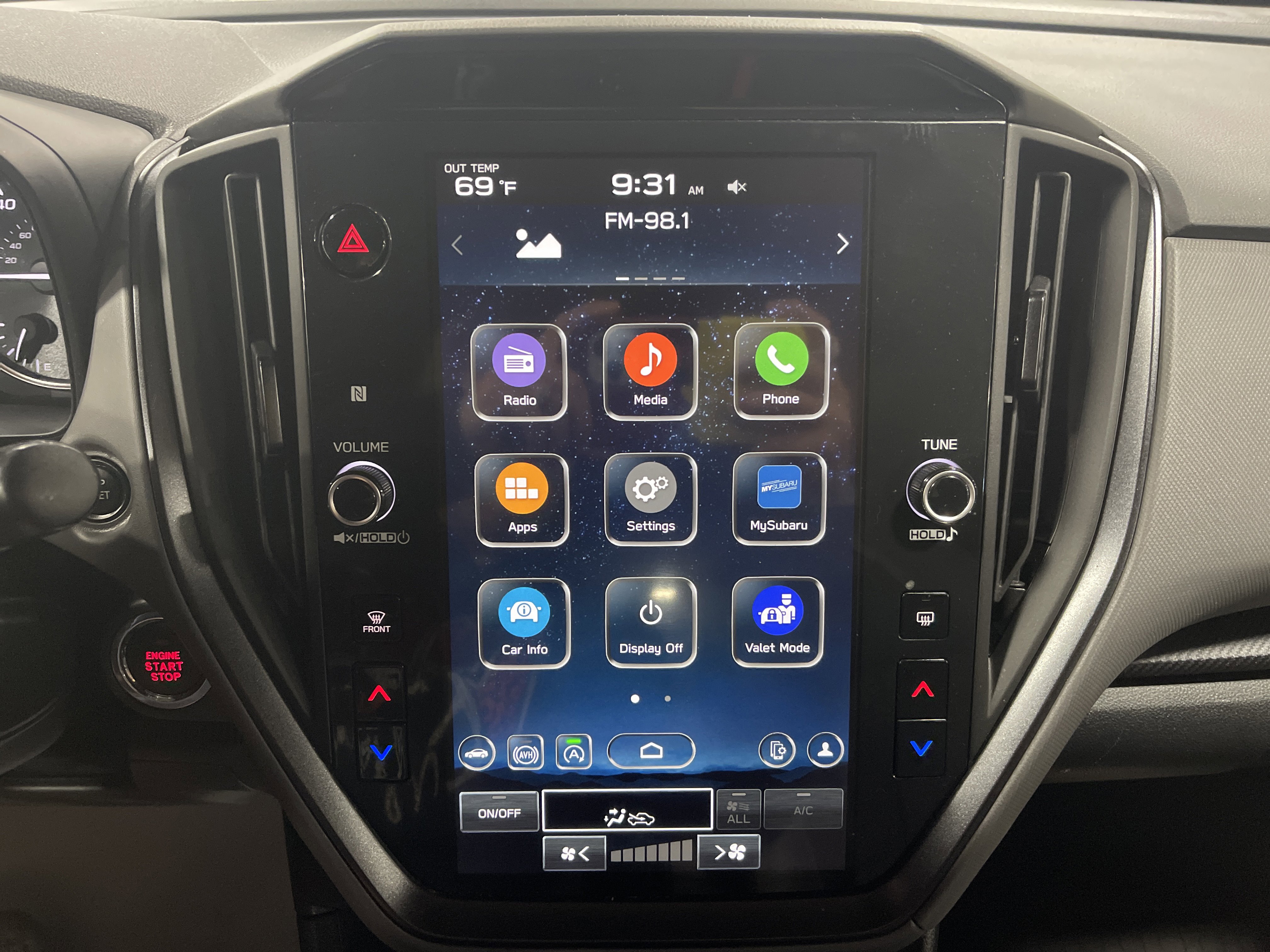 Used 2024 Subaru Crosstrek 2.5i Wilderness image 22