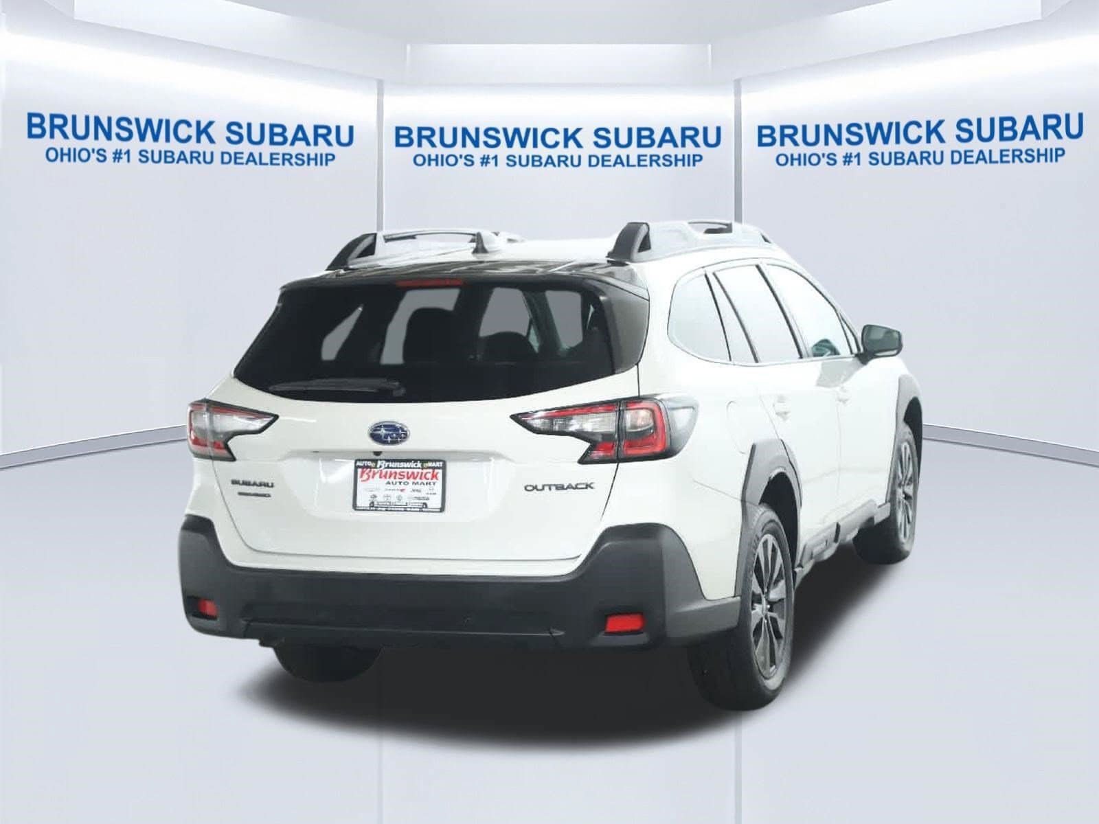 Used 2024 Subaru Outback Onyx Edition AWD/4WD image 46