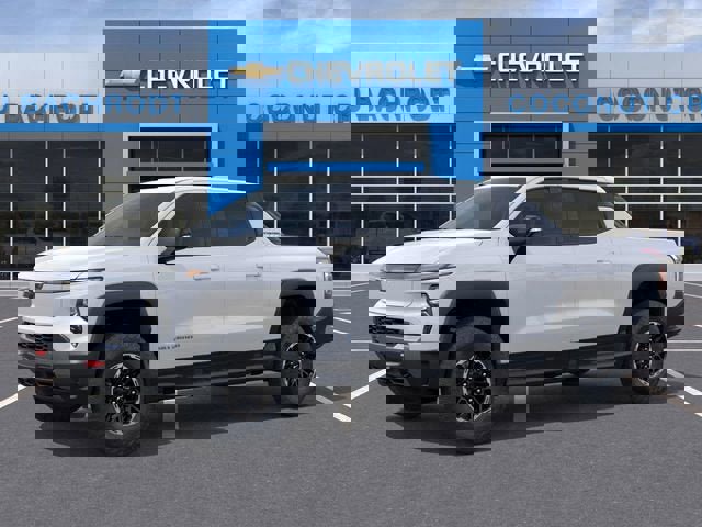 New 2026 Chevrolet Silverado EV Trail Boss image 2