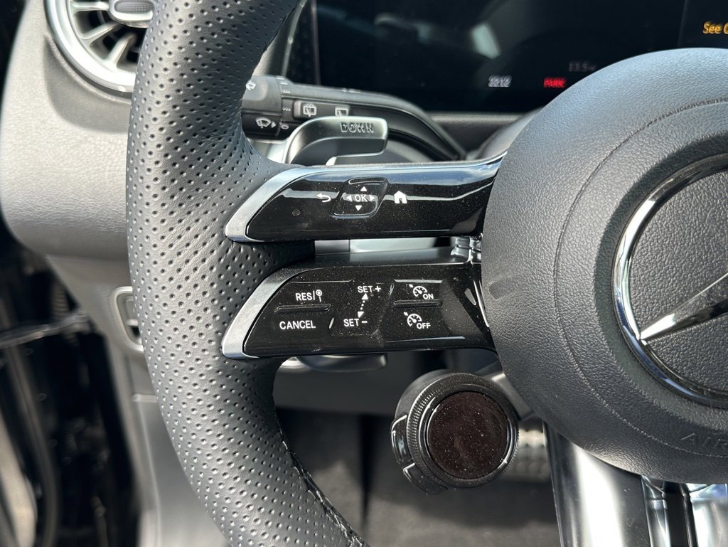 New 2025 Mercedes-Benz GLB 35 AMG 4MATIC image 20