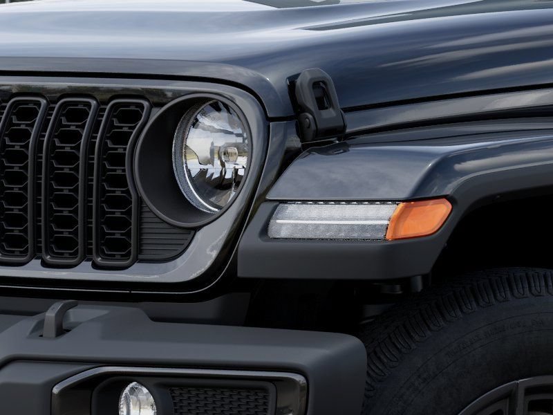 New 2025 Jeep Gladiator Sport AWD/4WD image 11