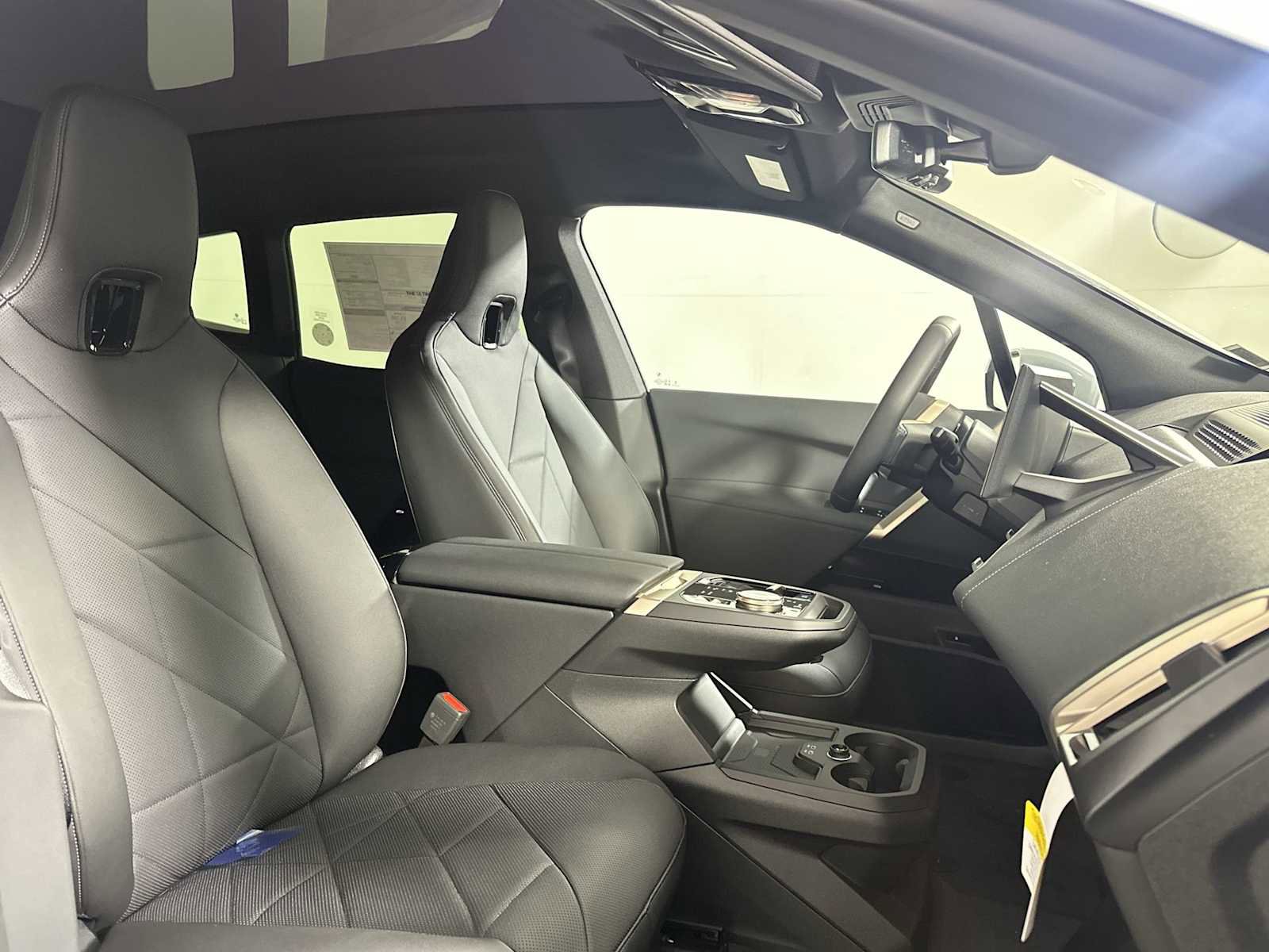 New 2026 BMW iX xDrive60 w/ Premium Package image 20