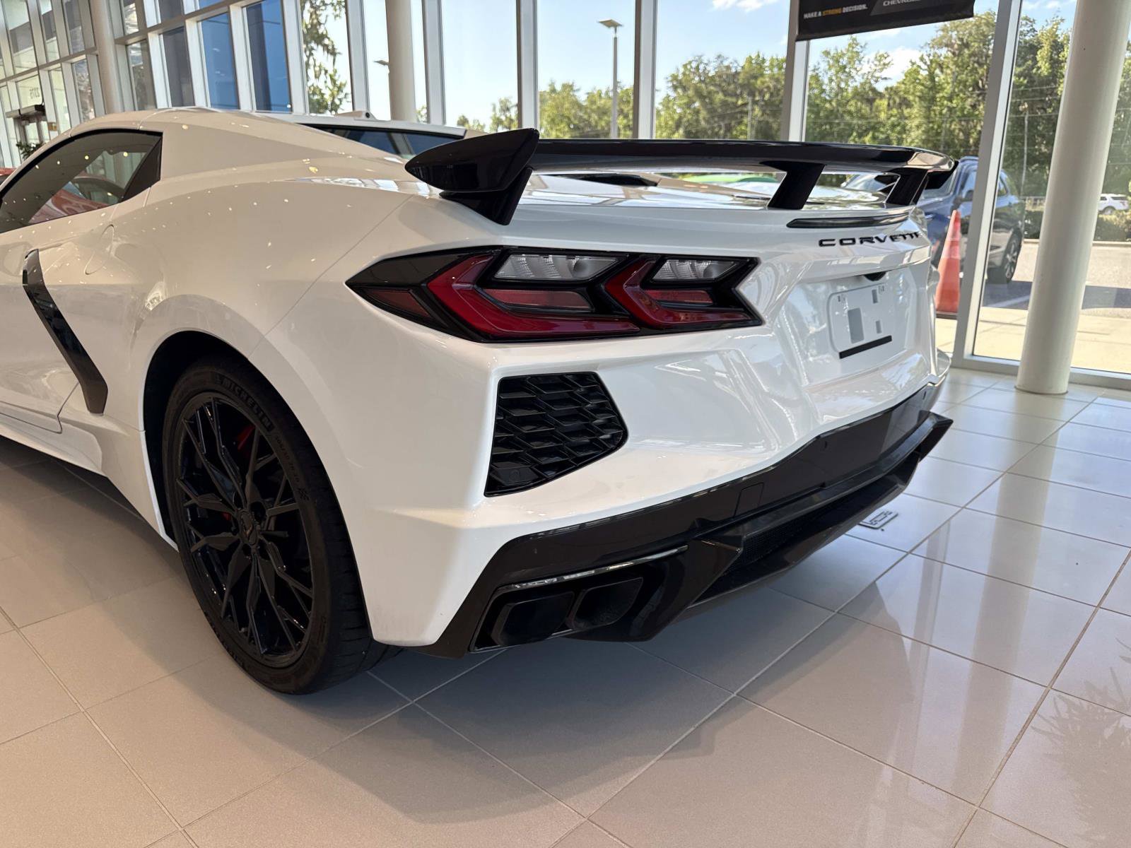 Used 2026 Chevrolet Corvette Stingray Preferred Conv w/ Z51 Performance Package RWD image 7