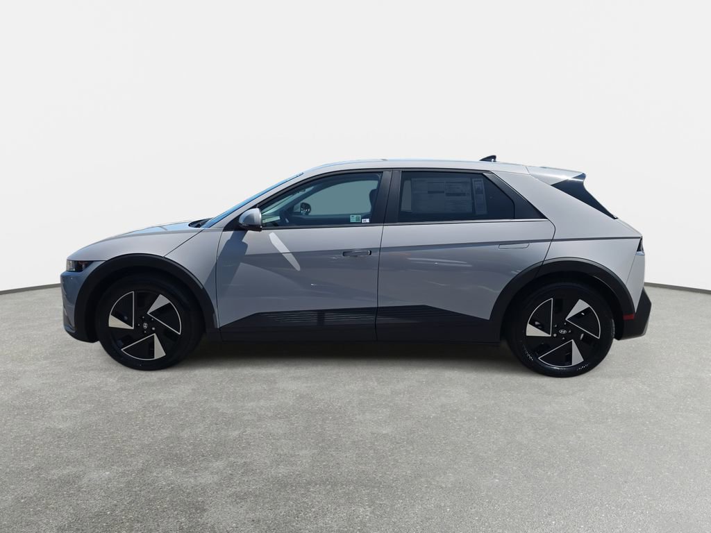 New 2025 Hyundai Ioniq 5 SE AWD/4WD image 8