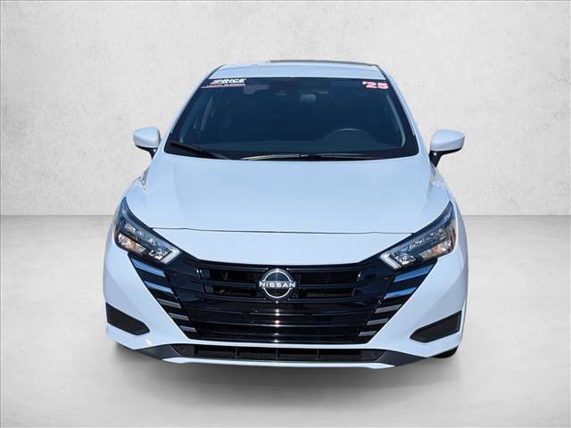 Used 2025 Nissan Versa SV w/ Trunk Package FWD image 2
