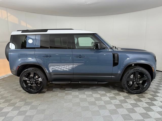 New 2026 Land Rover Defender 110 S AWD/4WD image 8