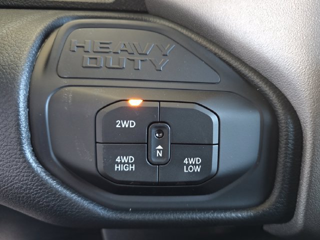 New 2027 RAM 3500 Big Horn AWD/4WD image 14