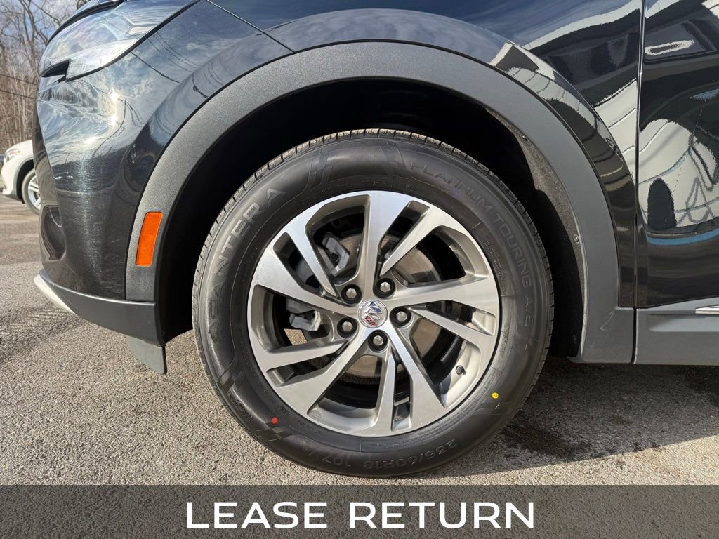 Used 2023 Buick Envision Essence image 11