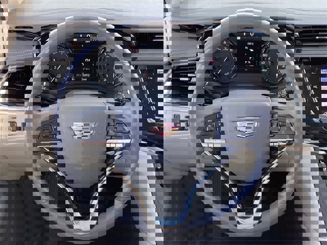 Used 2023 Cadillac XT6 Premium Luxury w/ Technology Package image 12