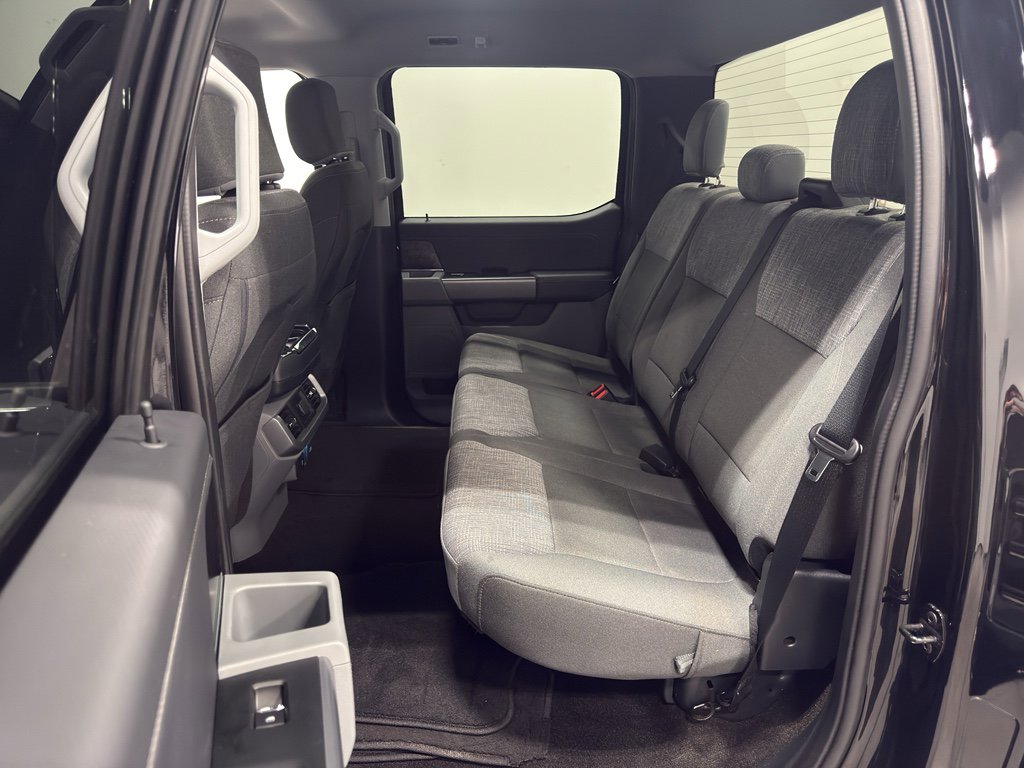 Certified 2022 Ford F150 XLT w/ Equipment Group 302A High image 27