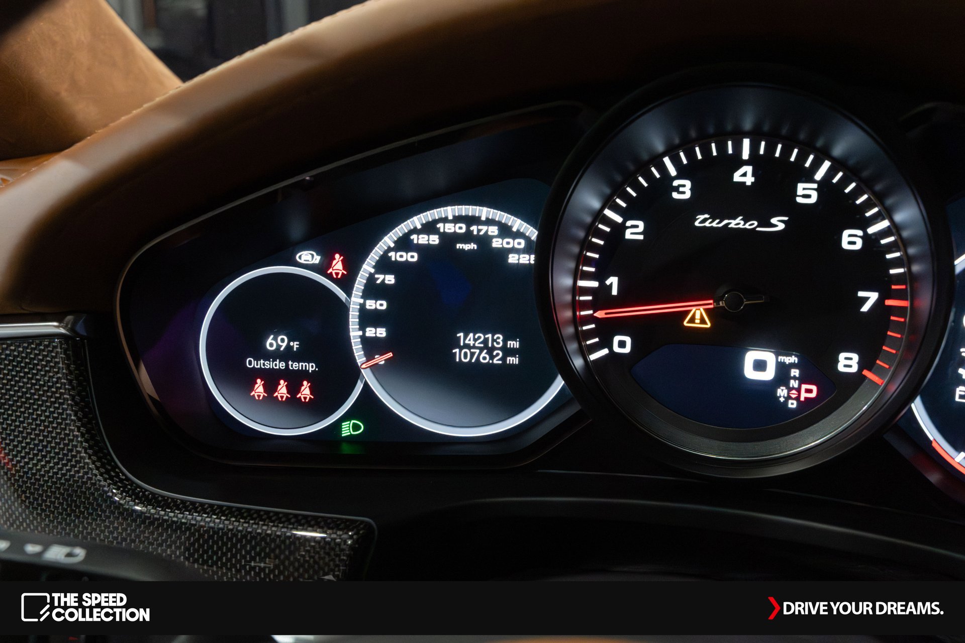 Used 2022 Porsche Panamera Turbo S image 40