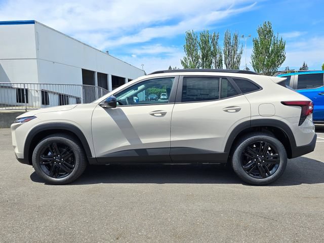 New 2026 Chevrolet Trax ACTIV w/ Driver Confidence Package FWD image 2