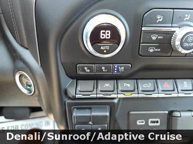 Used 2022 GMC Sierra 1500 Denali w/ Denali Premium Package image 25