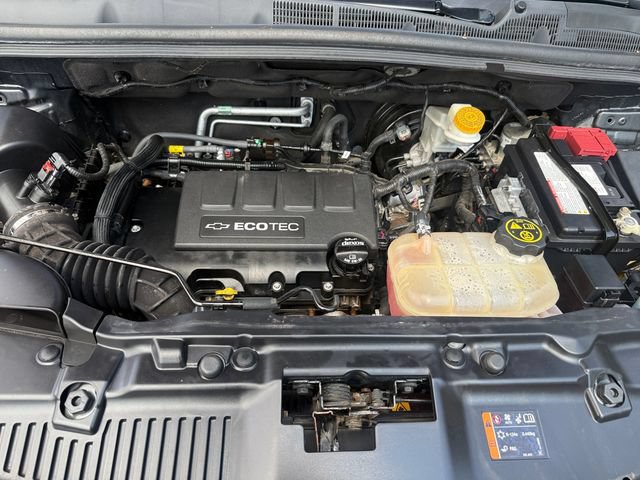 Used 2017 Chevrolet Trax LT w/ LT Convenience Package FWD image 24