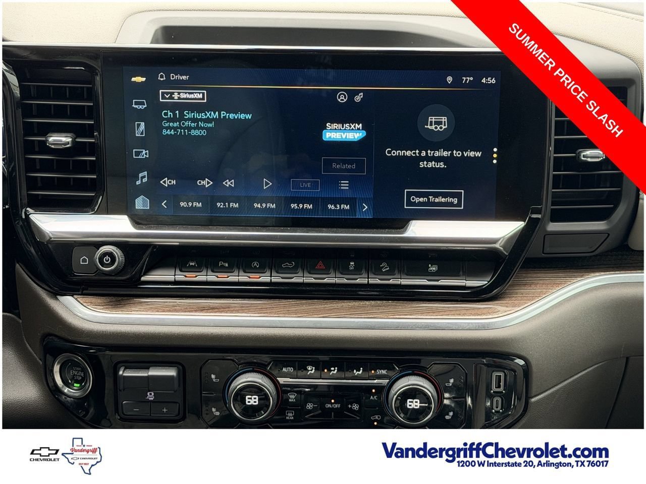 Used 2024 Chevrolet Silverado 1500 RST AWD/4WD image 17