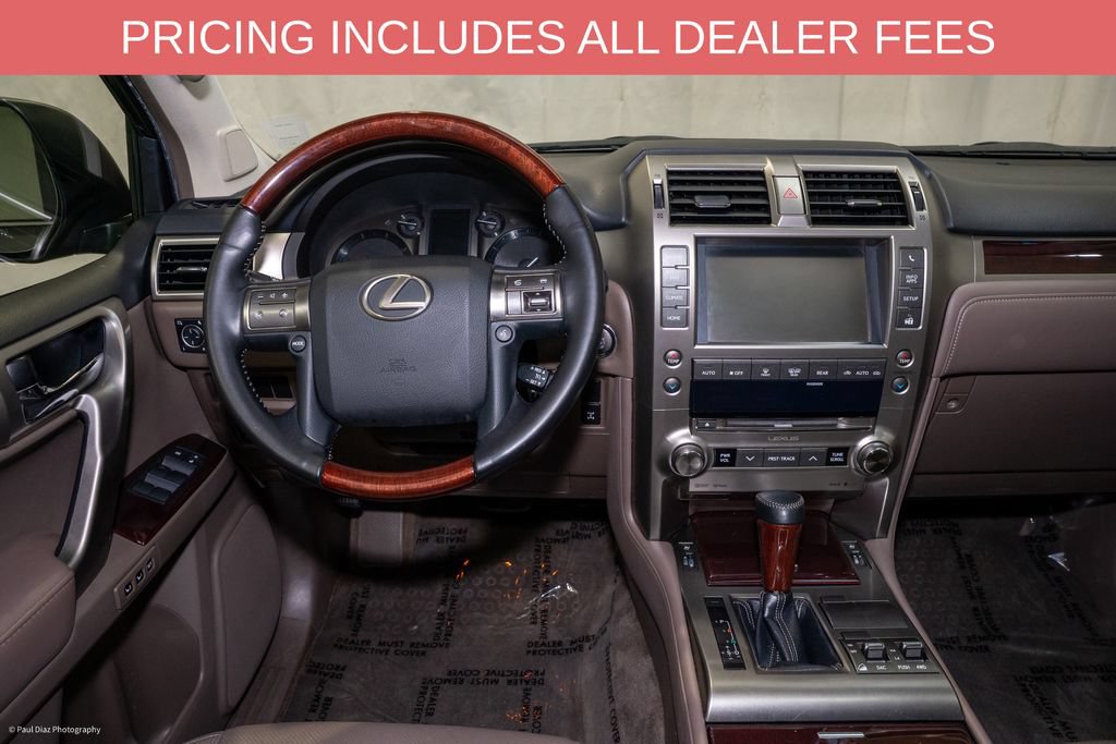 Used 2016 Lexus GX 460 w/ Premium Package AWD/4WD image 6