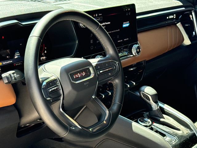 Used 2024 GMC Canyon AT4 w/ Technology Package AWD/4WD image 17