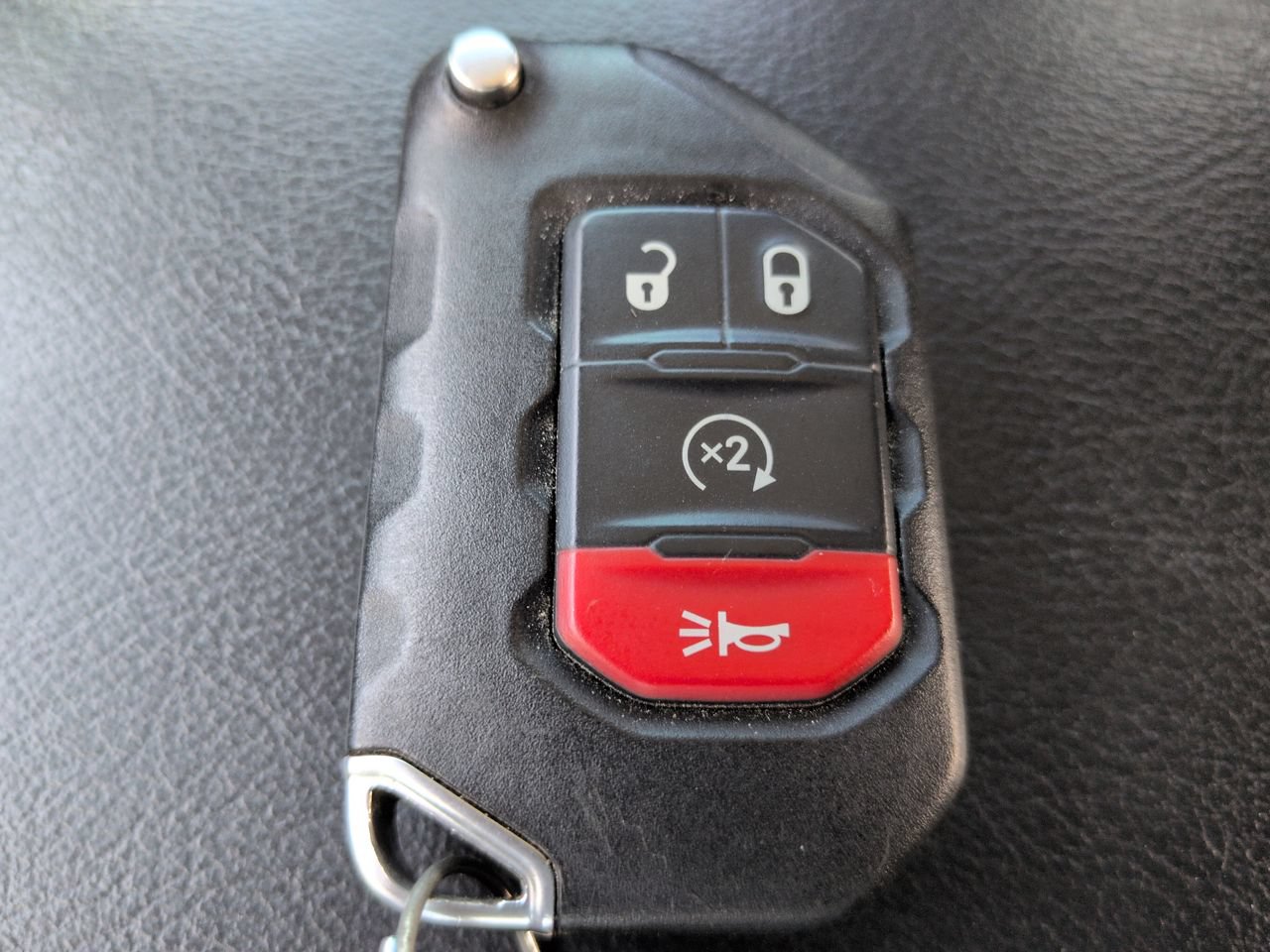 Used 2022 Jeep Gladiator Sport AWD/4WD image 28