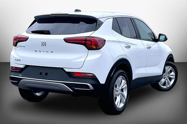 Used 2025 Buick Encore GX Preferred AWD/4WD image 2
