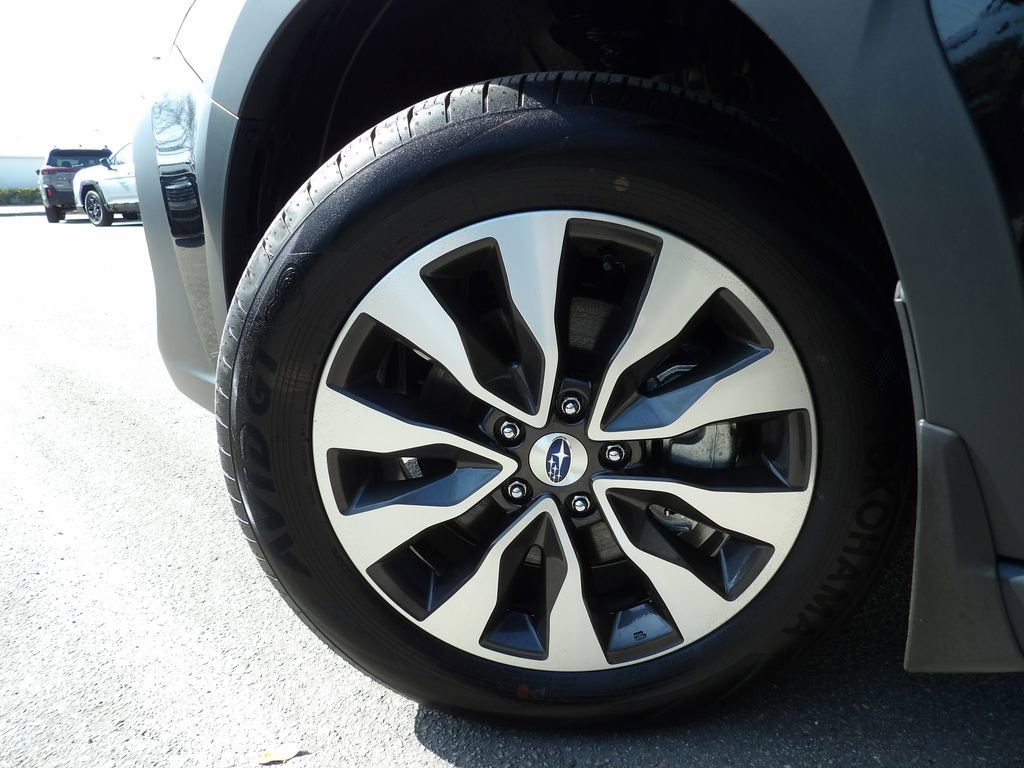 Used 2025 Subaru Outback Touring XT w/ Popular Package #2 image 30