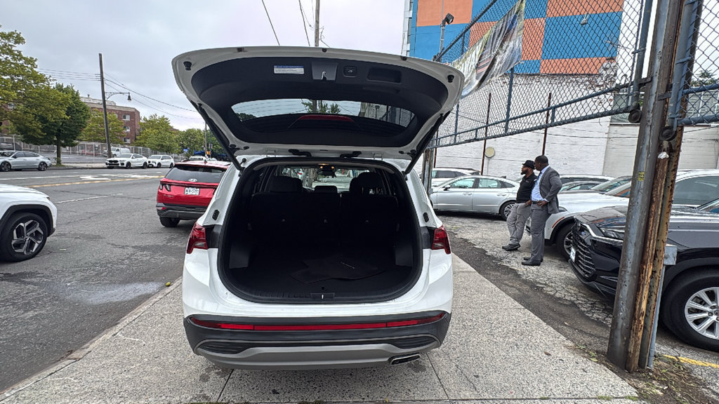 Used 2023 Hyundai Santa Fe SEL AWD/4WD image 30
