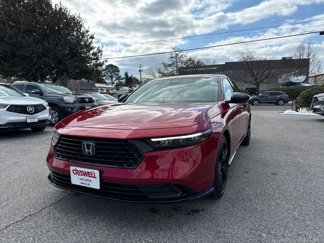 Used 2025 Honda Accord Sport image 1