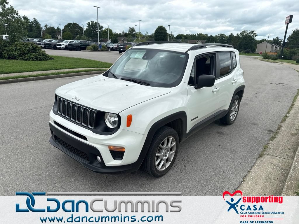Used 2022 Jeep Renegade Latitude w/ Convenience Group AWD/4WD image 1