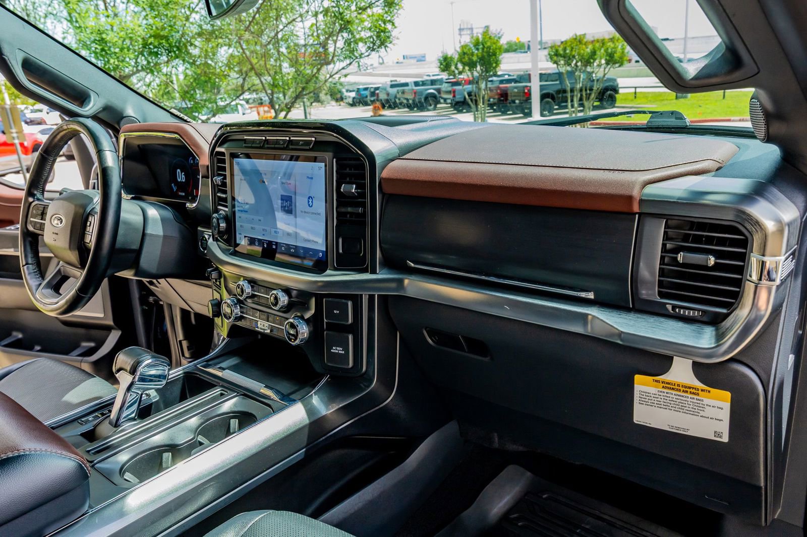 Used 2021 Ford F150 Lariat w/ Equipment Group 502A High image 17