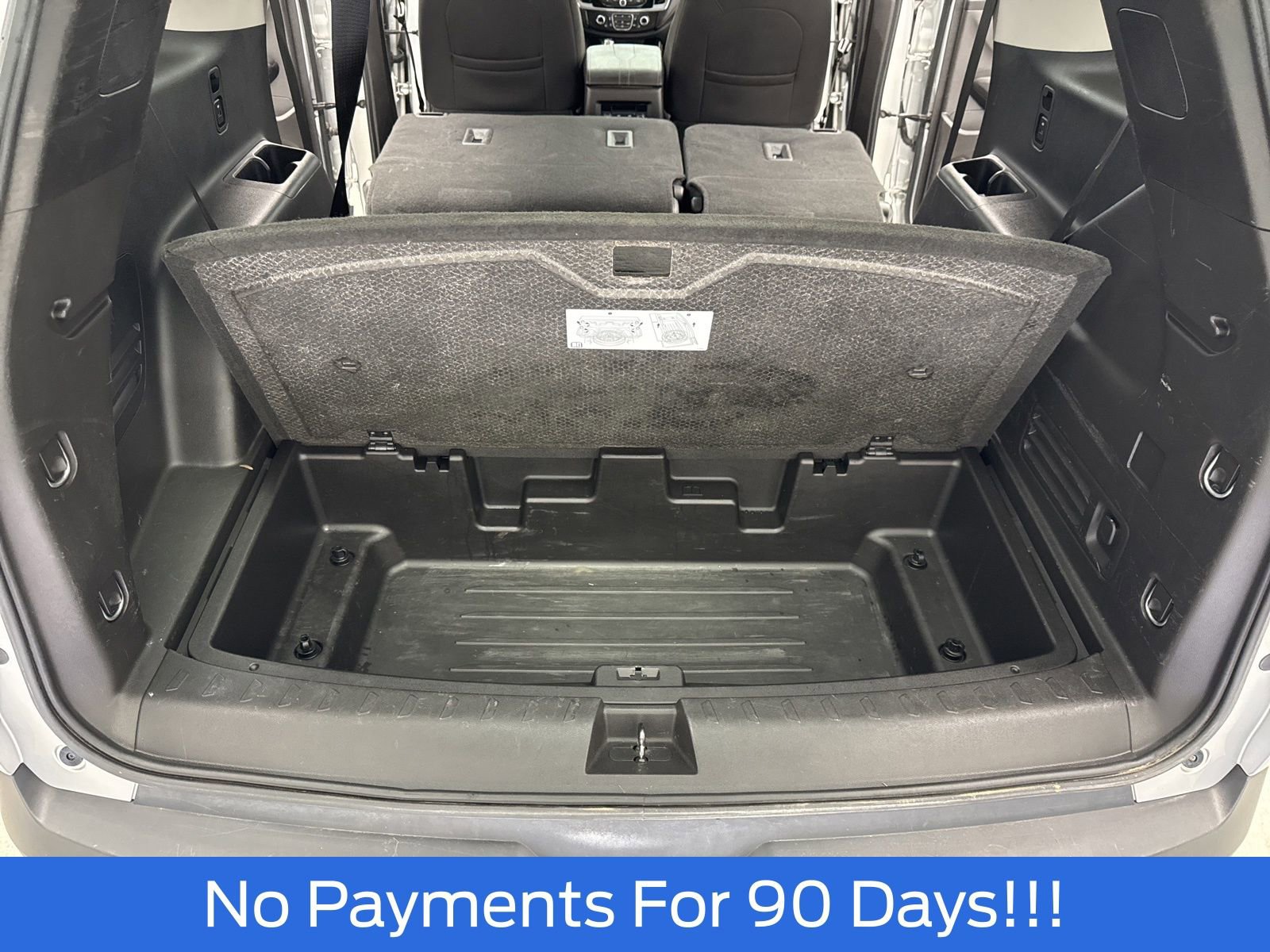 Used 2018 Chevrolet Traverse LT image 41