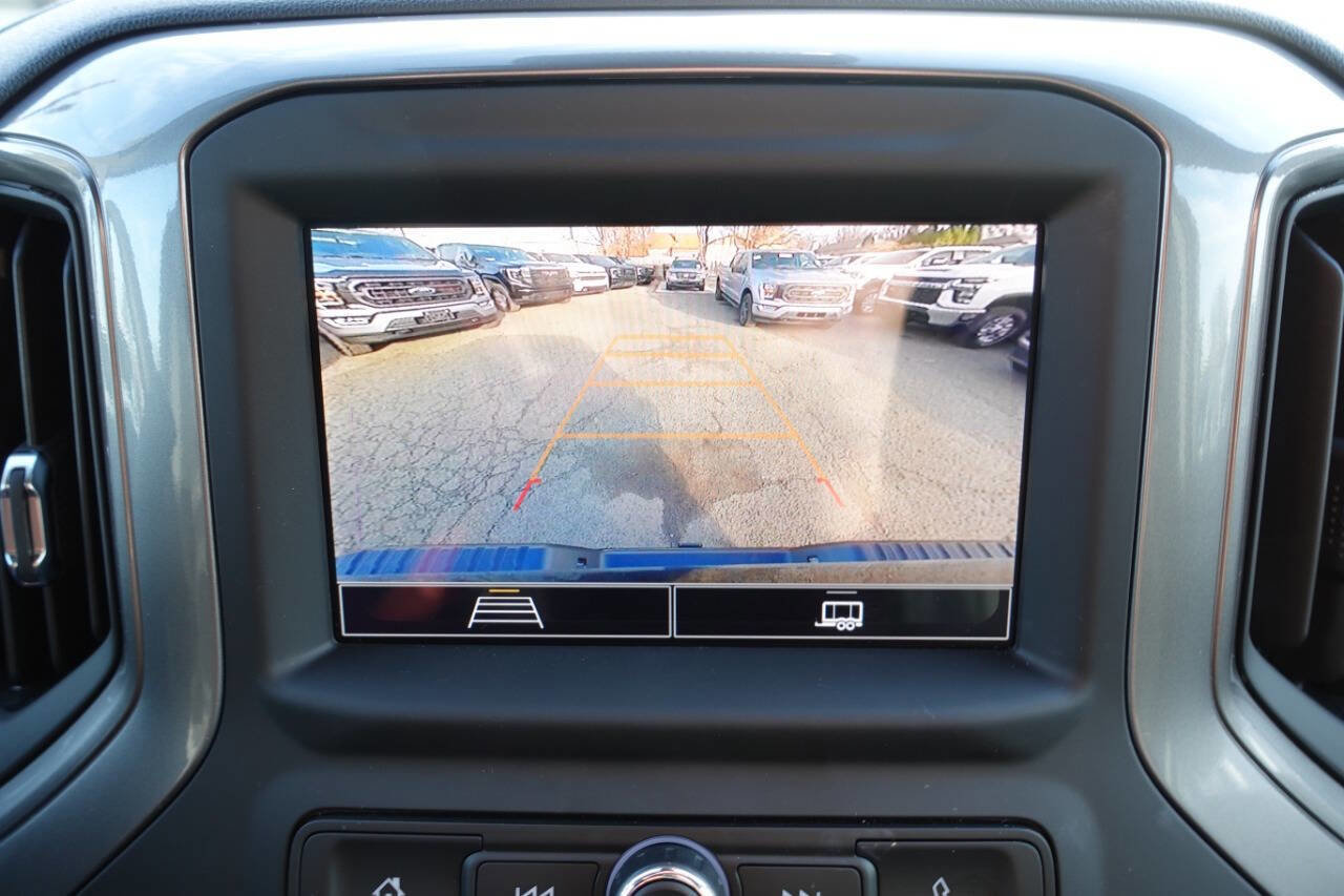 Used 2025 Chevrolet Silverado 2500 Custom w/ Custom Value Package image 41