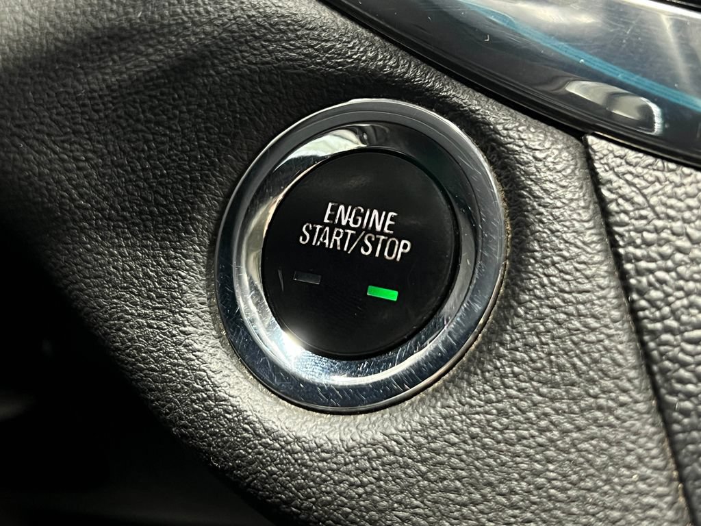 Used 2015 Chevrolet Impala LTZ FWD image 22