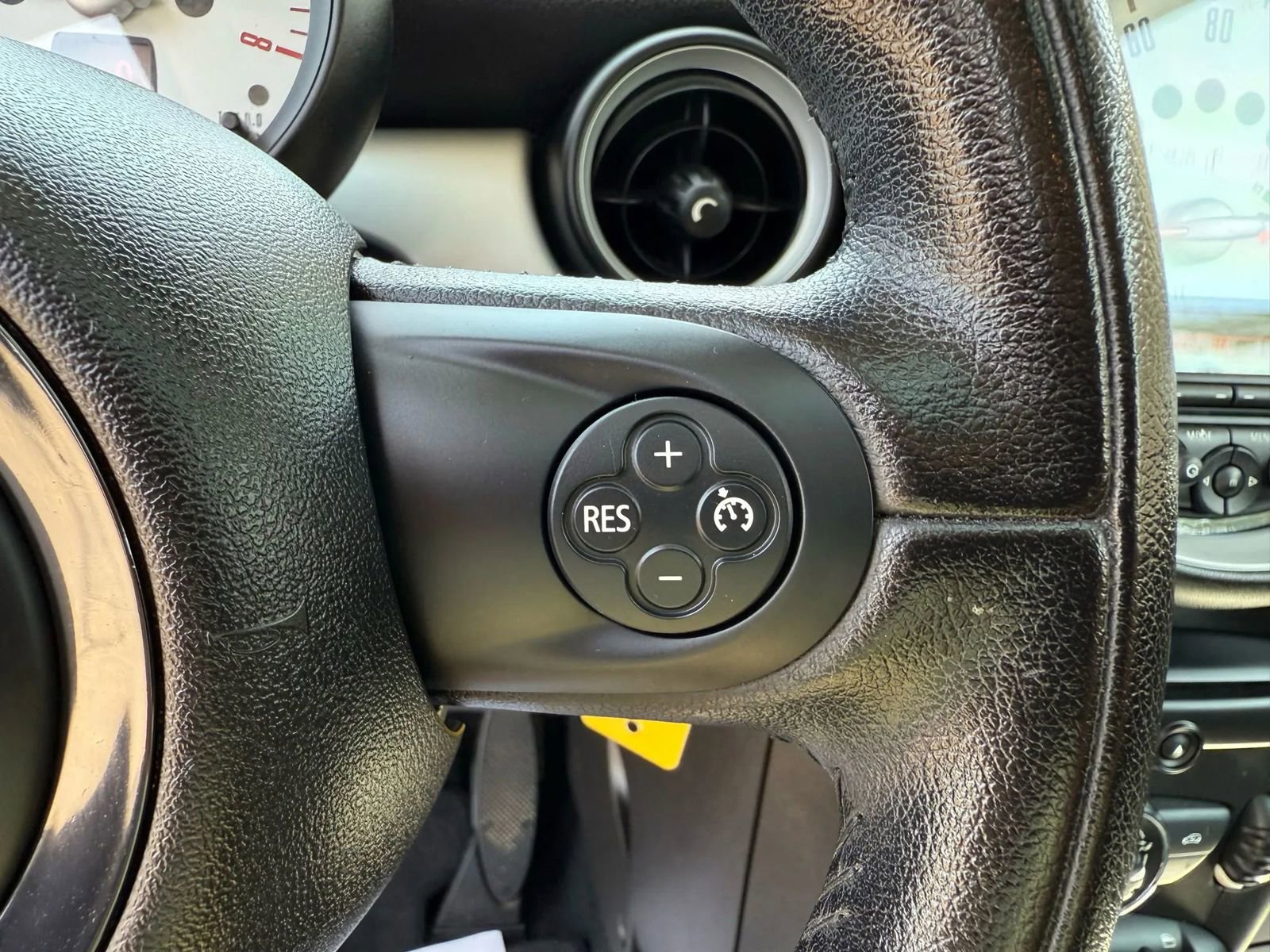 Used 2013 MINI Cooper Hardtop image 19