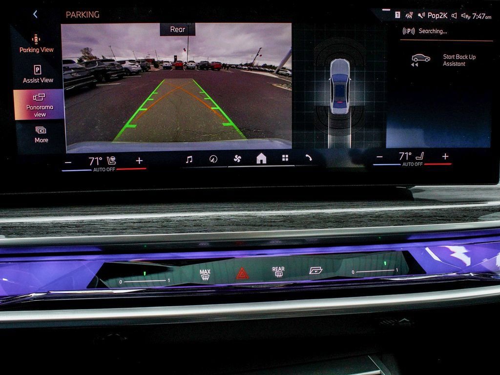 Used 2025 BMW 740i xDrive image 23