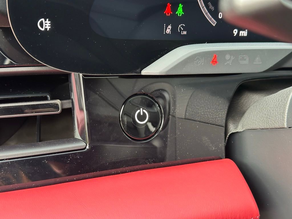 Used 2026 Porsche Taycan image 34