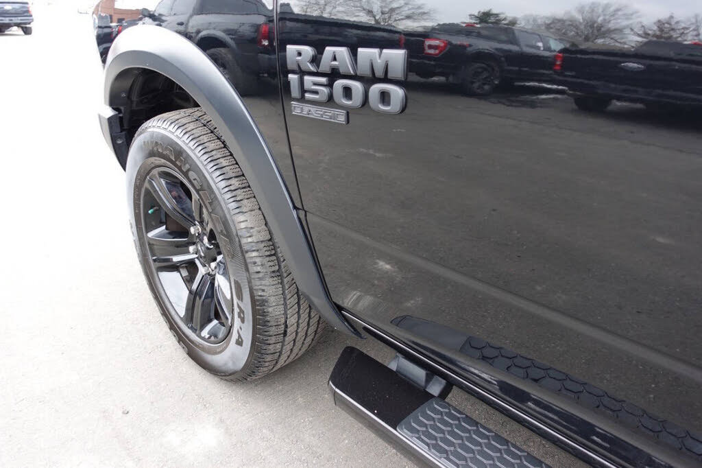 Used 2023 RAM 1500 Warlock AWD/4WD image 13