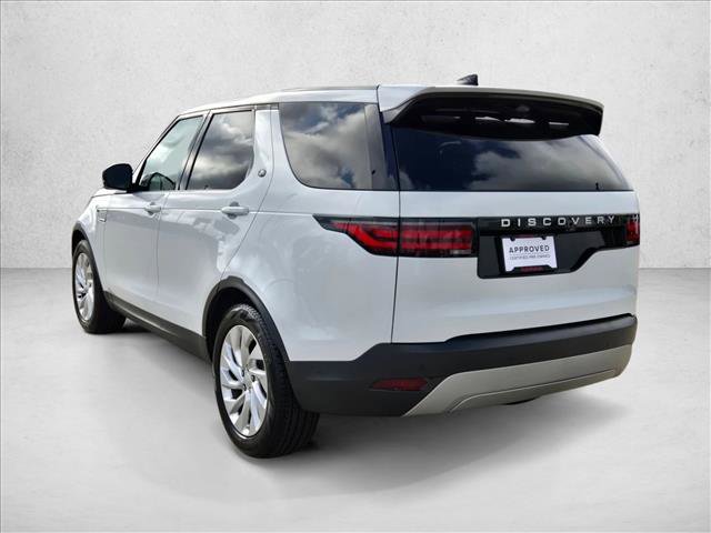 Certified 2025 Land Rover Discovery S image 7